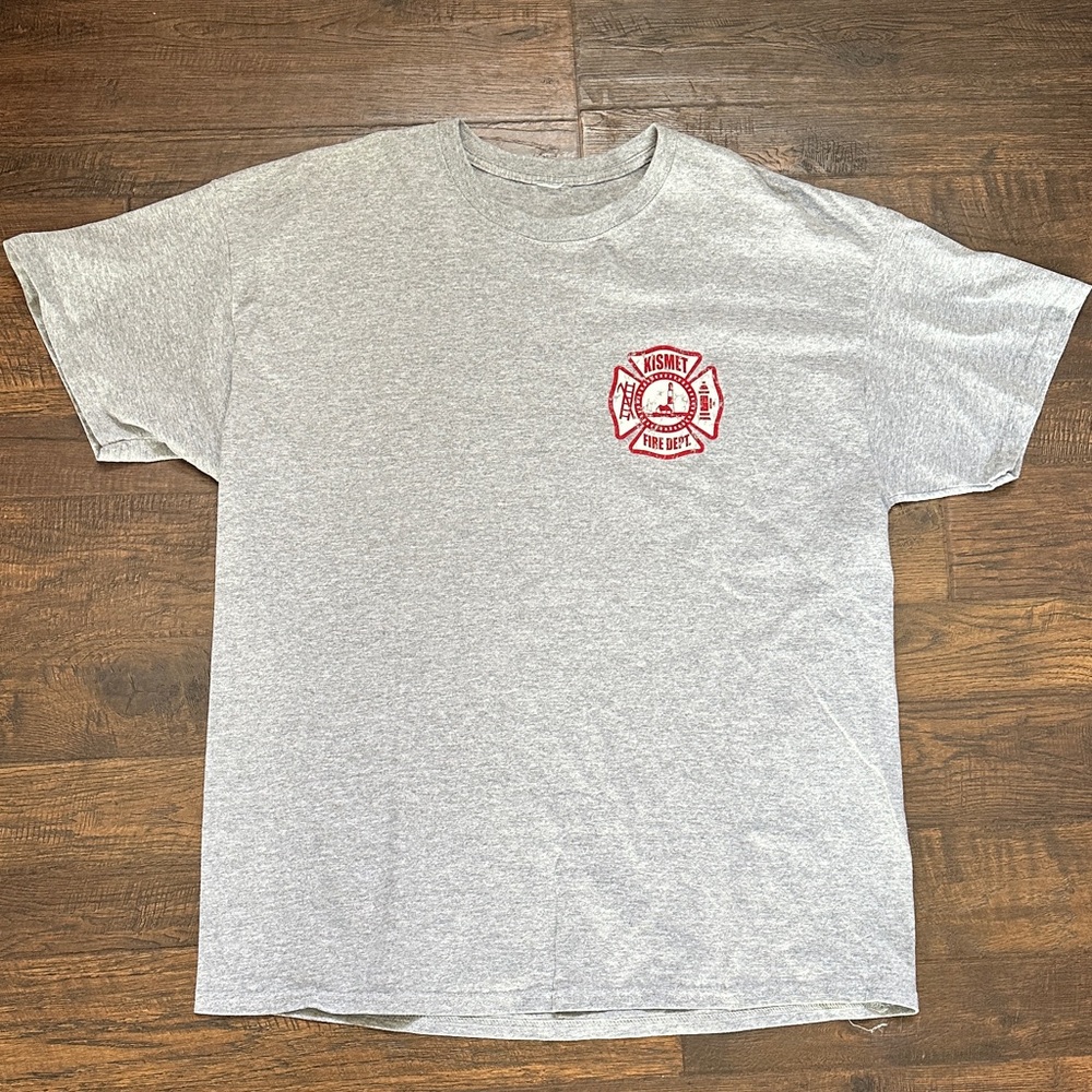 KISMET Fire Island NY Gray Crewneck T-Shirt Red Fire Dept Chest Logo lighthouse